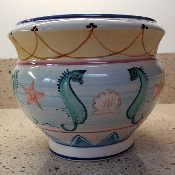 Ceramic Planter - Picture 2 of 5